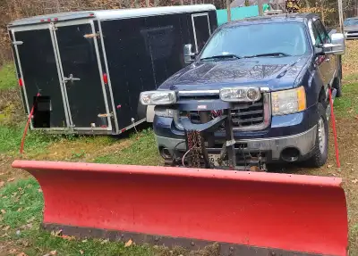 9FT Western pro plus plow for sale.. commercial grade... Comes with wire harness for 2500hd GMC.. Th...