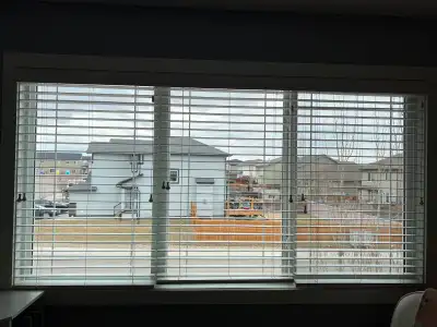 Clean white Hunter Douglas blinds. Has 3 panels to cover 87.5 inches x 45 inches. Horizontal slats w...
