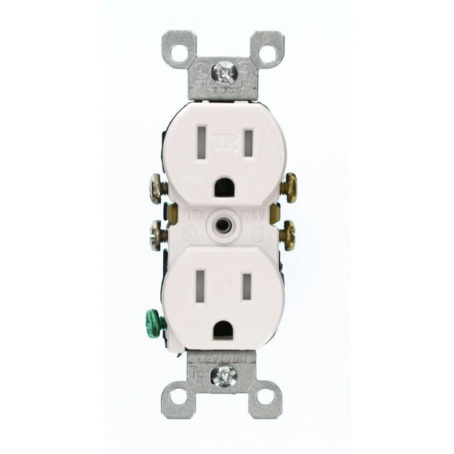 Toggle switches duplex outlet 3 way decora switch in Electrical in City of Toronto