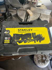 Socket set