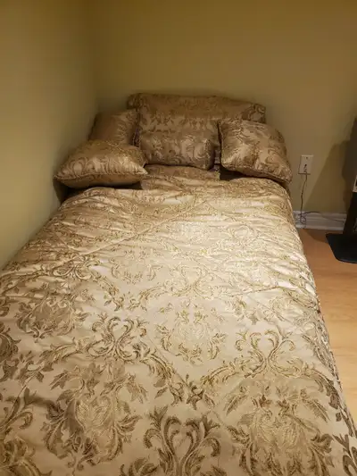 7 piece single/double comforter set, View more