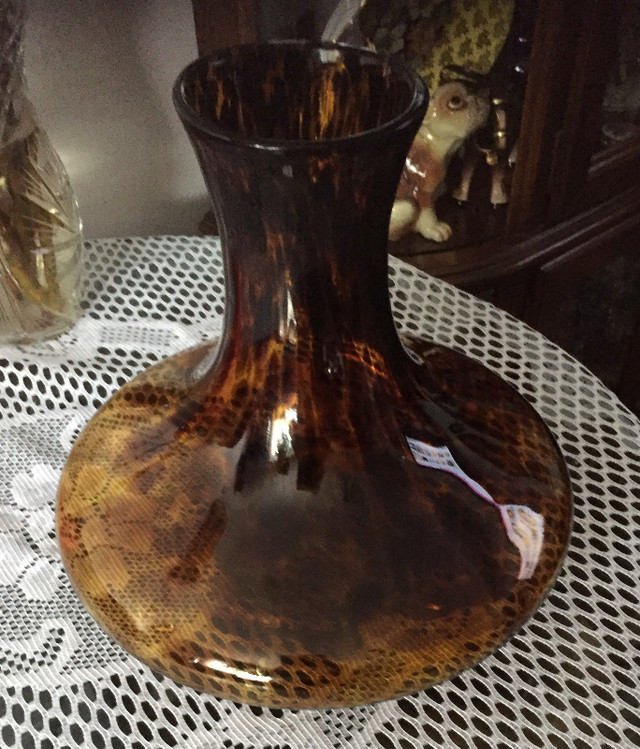 Vintage Grand Vase en verre soufle brun tortue dans Art et objets de collection  à Ville de Montréal - Image 2