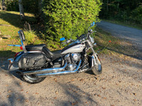 Moto Kawasaki VN900 cc