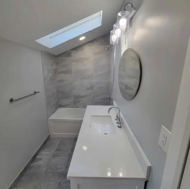 TILE INSTALLER LOOKING FOR EXTRA WORK 505382094378772489