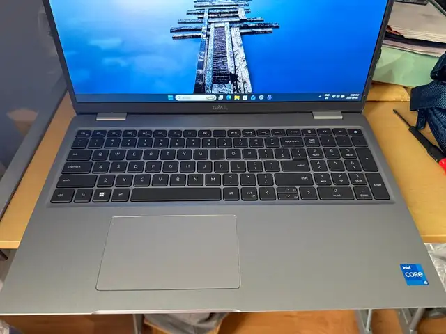Dell Latitude 5520 i5 1135G7 16GB DDR4 SSD 256GB Win 11 Pro