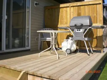 Easily Located 3 Bedrooms Family Town Home in PANORAMA Hills NW in Long Term Rentals in Calgary - Image 9