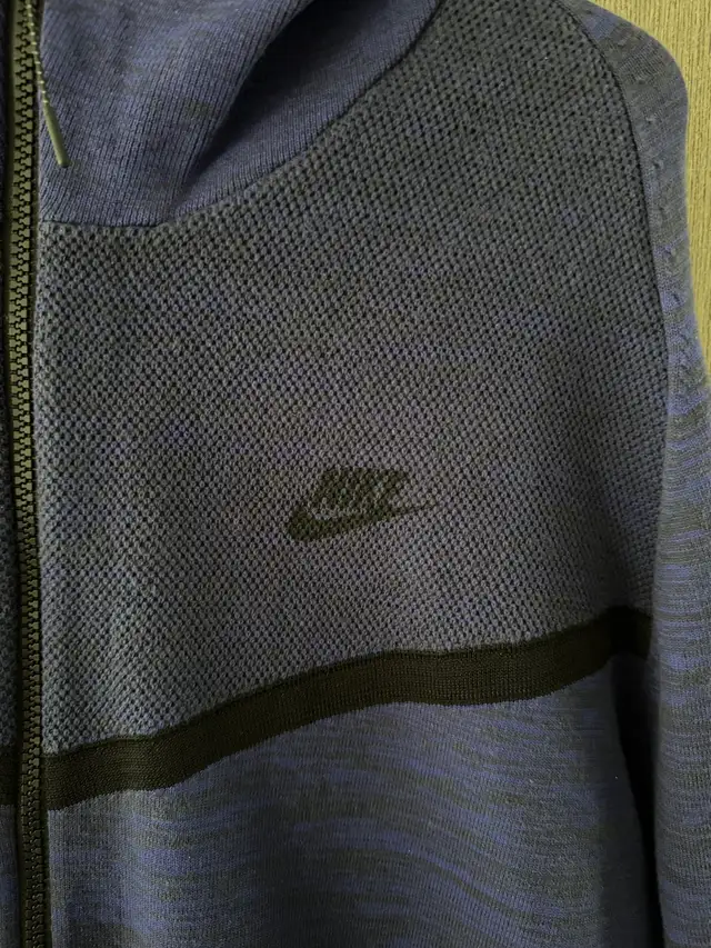 BNWT Nike Tech Knit Windrunner Hoodie Blue sz XL  in Men's in Markham / York Region - Image 6