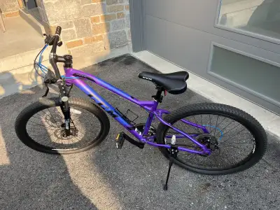 CCM Aspen Women's Hardtail Mountain Bike, 26-in, View more