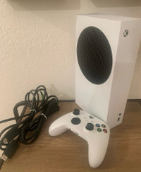 Xbox series s with gaming keyboard!!