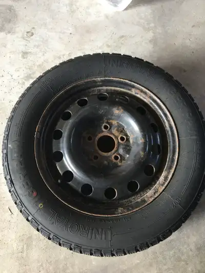 215/60R16 Uniroyal Tiger Paw Ice tires on rims (x4) Only used for 1 season off of a 2014 Toyota Camr...