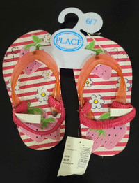 NEW! Girls Toddler Size 6/7 Strawberry Flip Flops