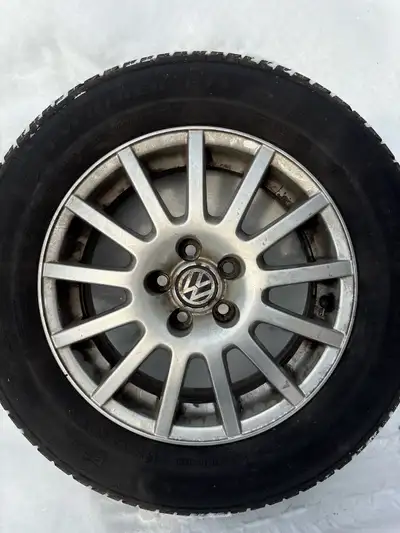 I have a set of 4 general evertrek RTX tire mounted on Volkswagen Golf city rims 5x100 195/65R15 Goo...