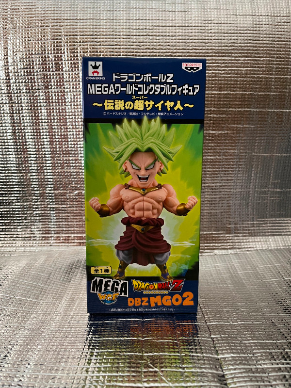 Banpresto Dragon Ball Z Mega WCF Super Saiyan Figure DBZ MG02 in Toys & Games in Markham / York Region