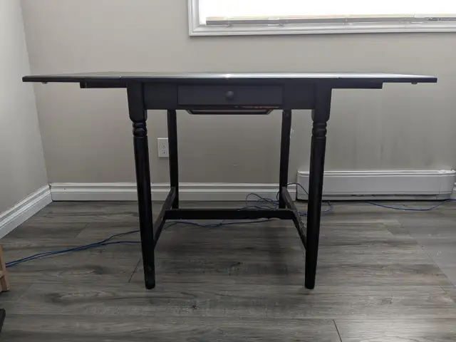Foldable Dining table in Dining Tables & Sets in Kitchener / Waterloo - Image 3