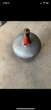 Acetylene B-tank