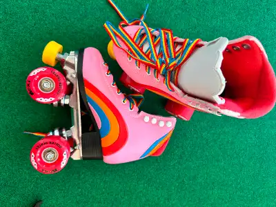 Roller skates - Kids. (JR1) - PRICE DROP