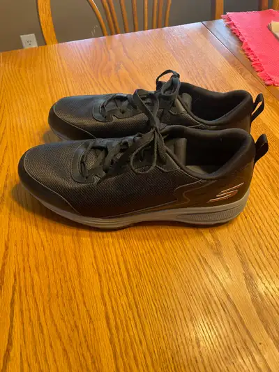 New Skechers Men’s Torque Sport 2 golf shoes - Size 9.5 , View more
