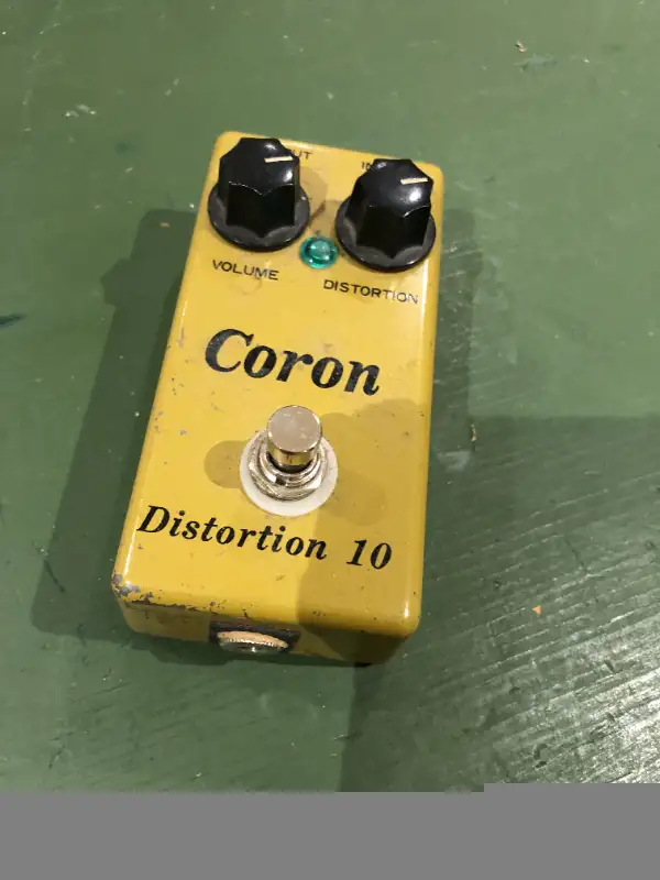 1970's Vintage CORON Distortion 10 Electric Guitar Pedal in Amps & Pedals in Markham / York Region - Image 5