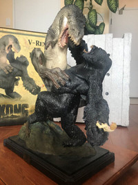Wetta-Collectibles King Kong Vs VREX statue Limited Edition.