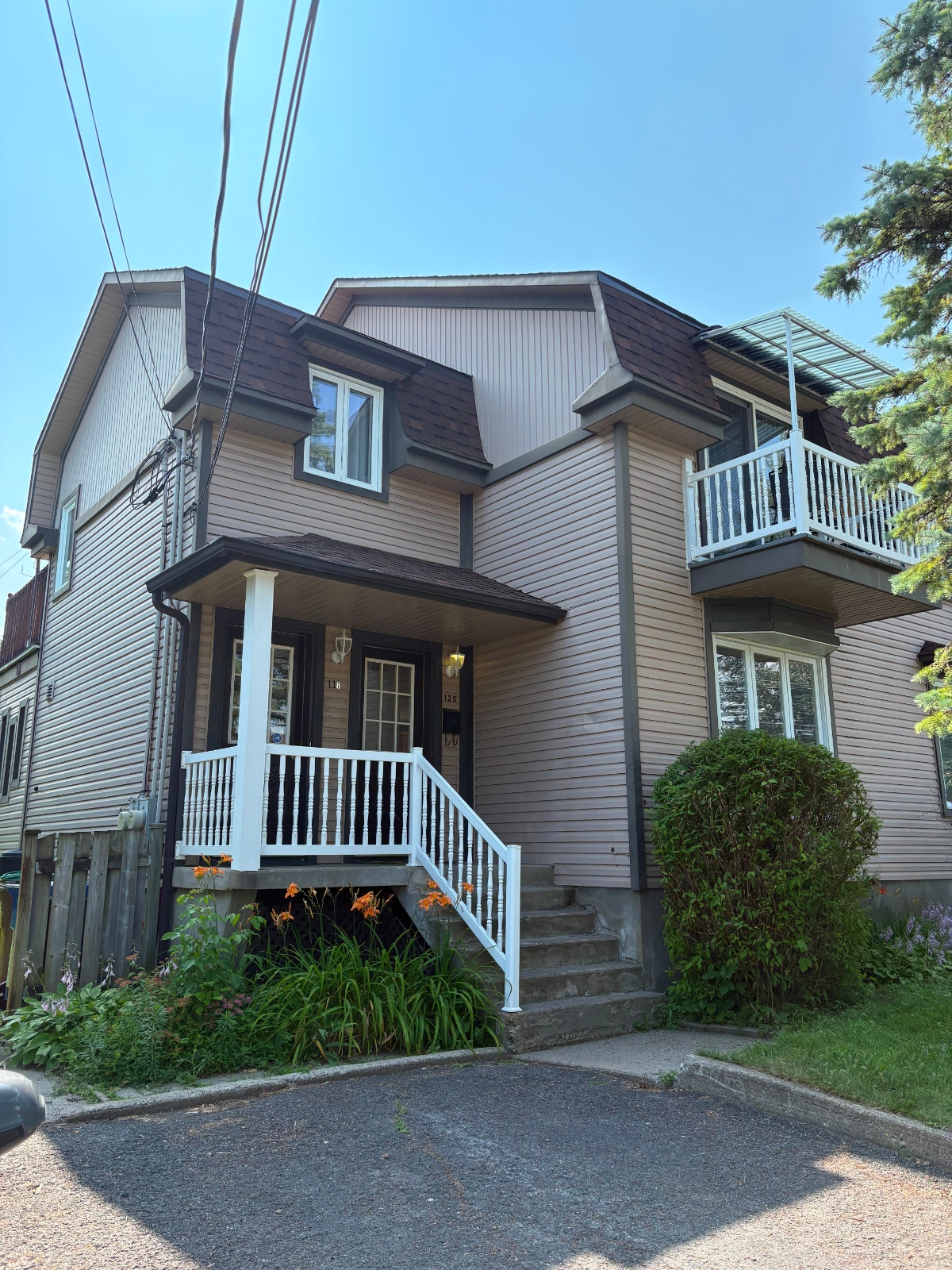 5 1/2 à louer, bas de duplex, L'Assomption 1400/mois — photo 1