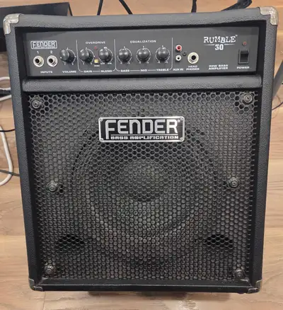 MIK Fender Rumble 30W Bass Amp, View more