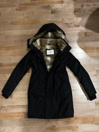 Aritzia Babaton Oskar Parka Size XXS Fur Lined Down Jacket Coat