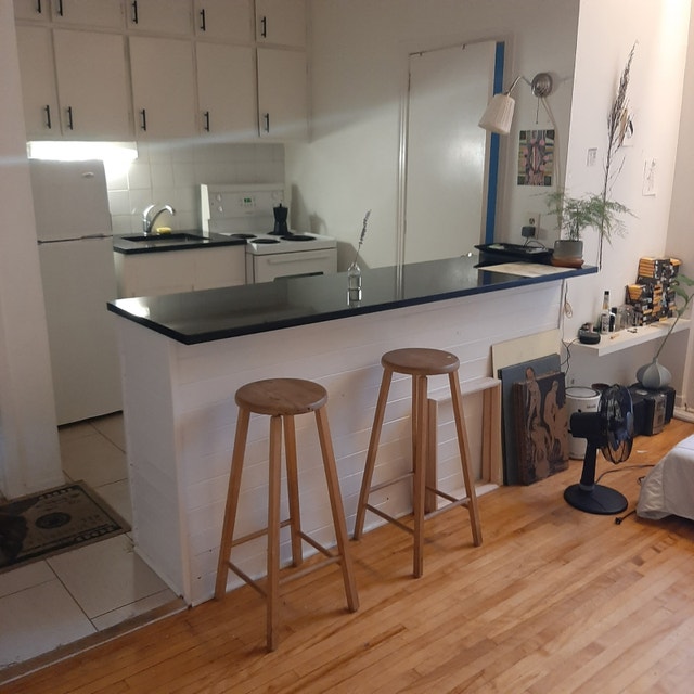 Studio centre-ville/ Cozy Downtown Studio -tout inclus/ all incl — photo 1
