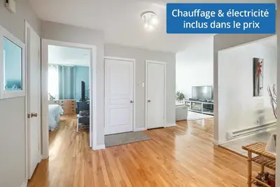 Grand logement à louer – Dernier étage – Mercier / Hochelaga-Maisonneuve Adresse : 8109 rue A.-A.-De...