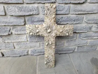 Plaster cast outdoor garden decor. excellent condition. 1 available only. Pick up in Guelph Line and...