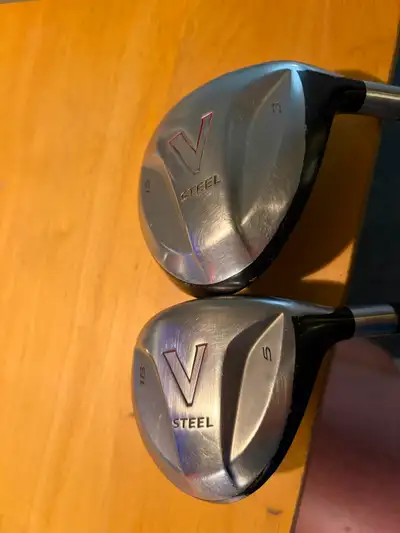 TaylorMade V-Steel 3&5 woods R Flex Right Hand gd grips 50$ eac, View more