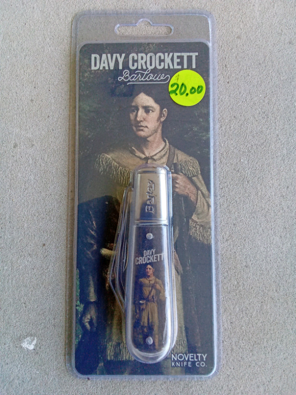 Davy Crockett Knife in Arts & Collectibles in Kingston