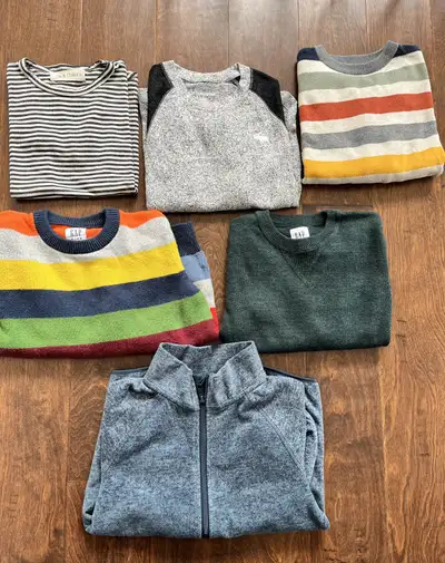 LOT: youth size small (6) - Gap, H&M, Abercrombie, Os and Oa, View more