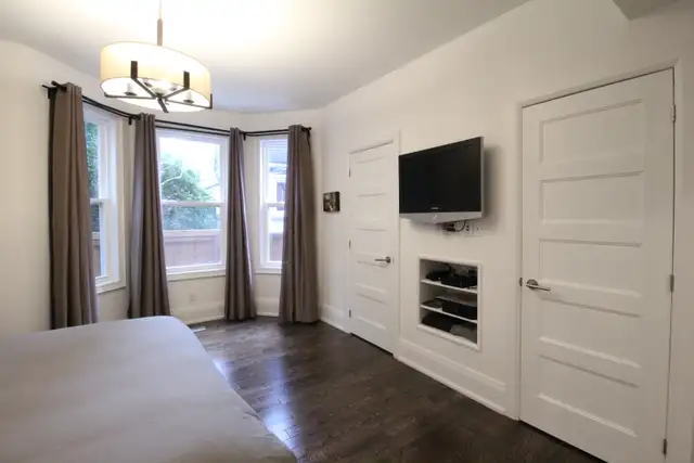 Luxury 2-Bedroom Apartment for Rent – The Beaches, Toronto in Long Term Rentals in City of Toronto - Image 7