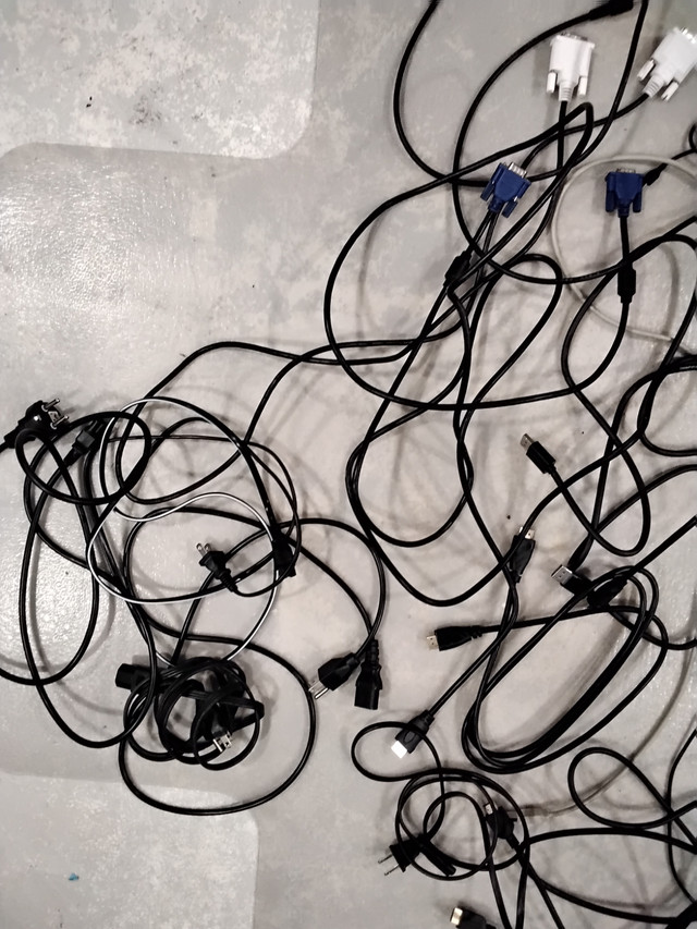 Lot of computer/phone cables. Price for all. in Cables & Connectors in Winnipeg - Image 3
