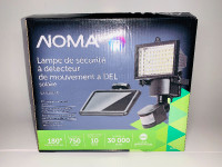NOMA-MOTION SENSOR SOLAR POWERED LED LAMP (NEUF/NEW) (C041)