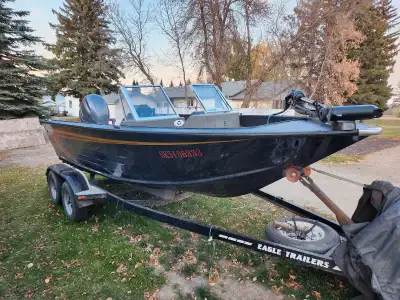 It is older sylvan boat was made in 1992 completely restored from top to the bottom, floor and back...