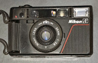 Nikon L35 AF Pikaichi Point & Shoot 35mm Camera JAPAN & Extras