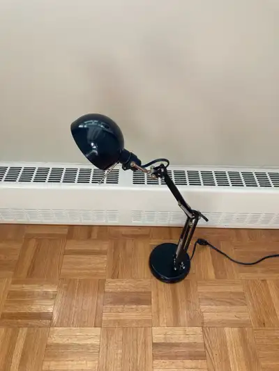 Reading lamp. Excellent condition. Must pick up. Cash only