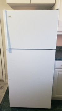 Roper 28in Refrigerator 