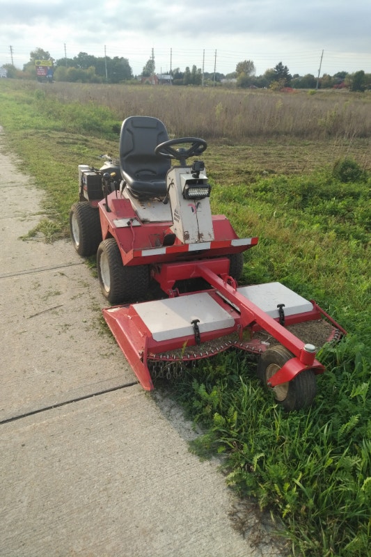 Simcoe County Tall Grass and Weed Cutting (416) 570 5456 Lawn, Tree