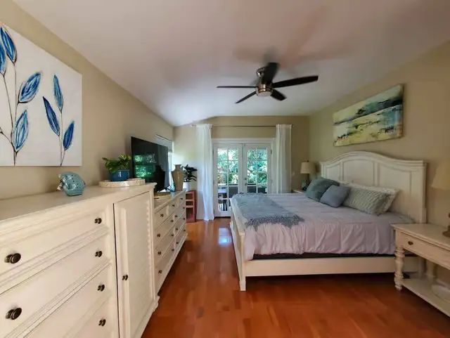 Beautiful 3 Bedroom in Gated Community - Naples FL $4000/mo. USD in Florida in Canada - Image 6