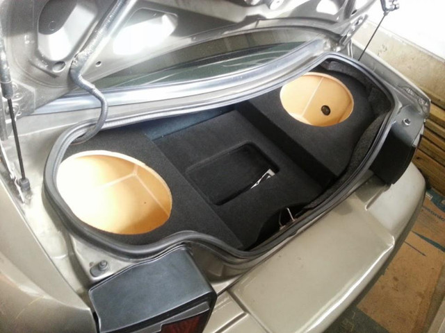 1996 - 2004 SN95 Ford Mustang 12 Inch Subwoofer Boxes & Amp Tray in Audio & GPS in Oshawa / Durham Region