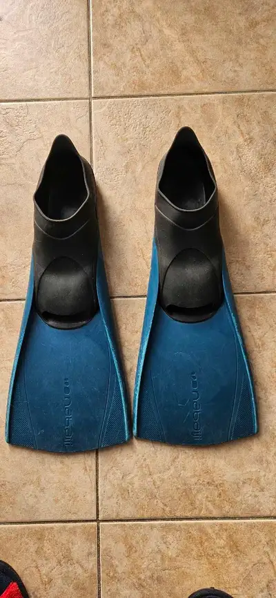 Swimming fins, View more