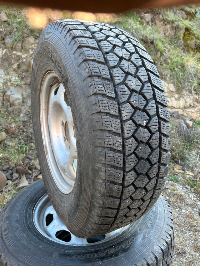 LT265/70/17 Toyo Winters & Rims  in Tires & Rims in Vernon - Image 2