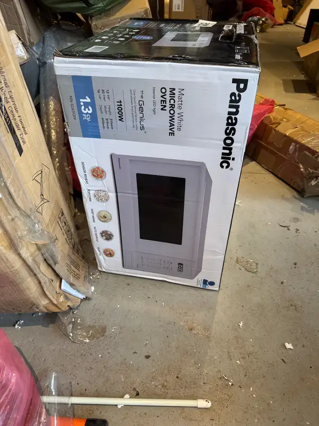 Panasonic Microwave in Microwaves & Cookers in Kitchener / Waterloo - Image 7