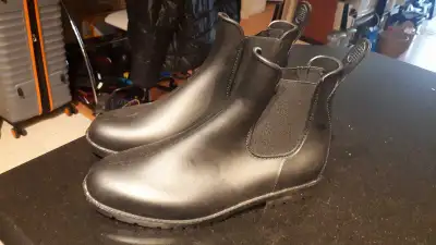 Women's Short Ankle Rain Boots Lightweight. Rub, View more