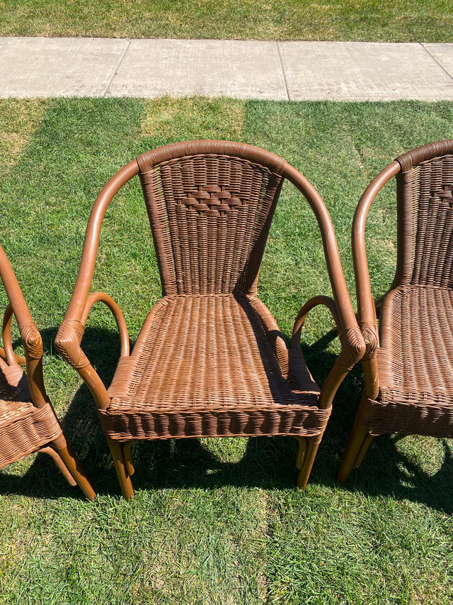 Bamboo garden chairs in Patio & Garden Furniture in Edmonton - Image 2