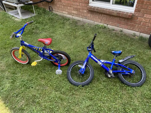 two kids bikes with one new tire in Kids in Windsor Region - Image 2
