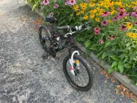 For sale 20 inches wheel Kranked Gromm 20 DS mountain bike
