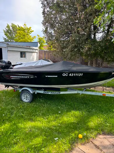 Yukon moteur remorque en très bonne état kit 2014 avec toile rapide noir avec boutons